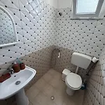 게스트하우스 Denaj House 3*