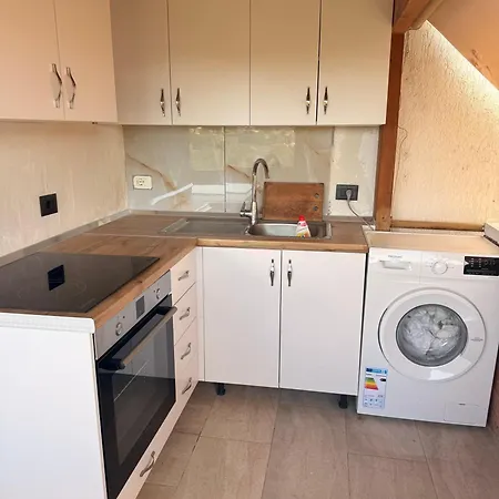 Denaj House بيت ضيافة 3*