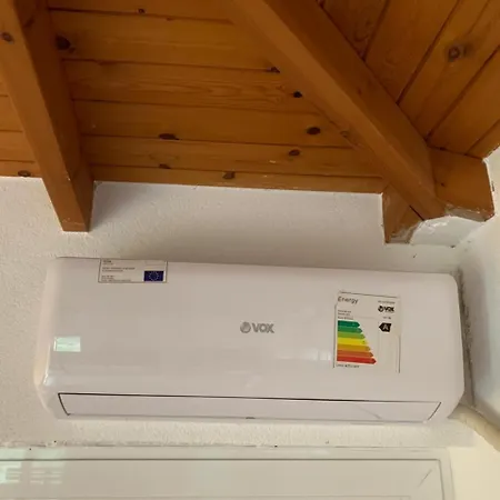 Denaj House Πανσιόν 3*