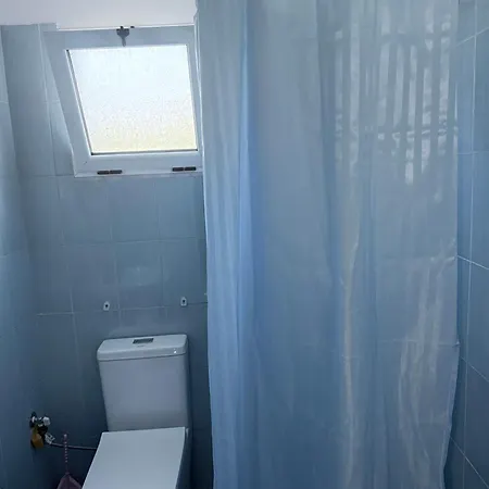 Πανσιόν Denaj House