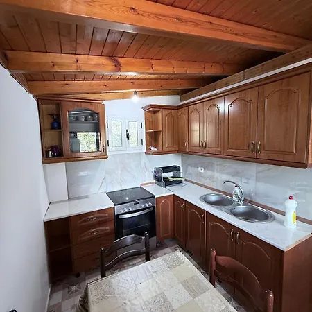 Denaj House 3*
