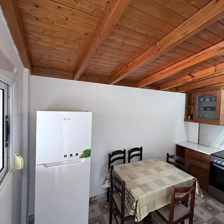 Denaj House Χειμάρρα